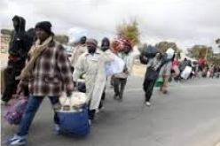 وصول فوج ثاني من الرعايا النيجريين المرحلين إلى مركز الإستقبال بتمنراست