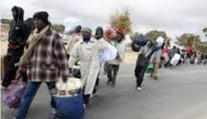 وصول فوج ثاني من الرعايا النيجريين المرحلين إلى مركز الإستقبال بتمنراست