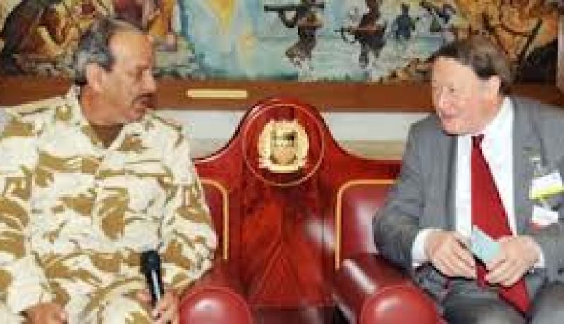 البحرين تبحث مع حلف شمال الأطلسي علاقات التعاون والتنسيق العسكري