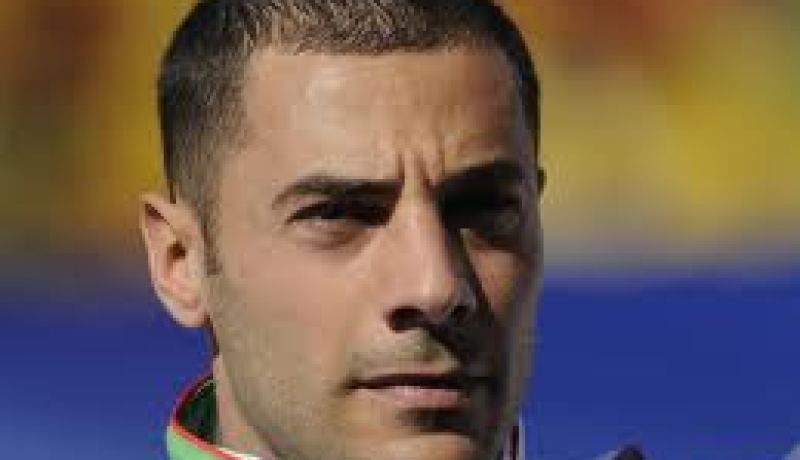 مدحي لحسن يقدم اعتذاراته بعد الاقصاء المبكر للمنتخب الجزائري