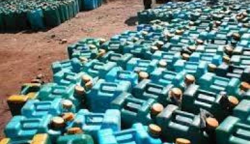 احباط محاولات لتهريب 8.300 لتر من الوقود نحو المغرب في تلمسان