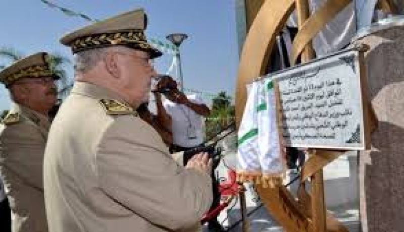 نائب وزير الدفاع الوطني يدشن بوهران مؤسسة للخدمات الفندقية والمساعدة الطبية