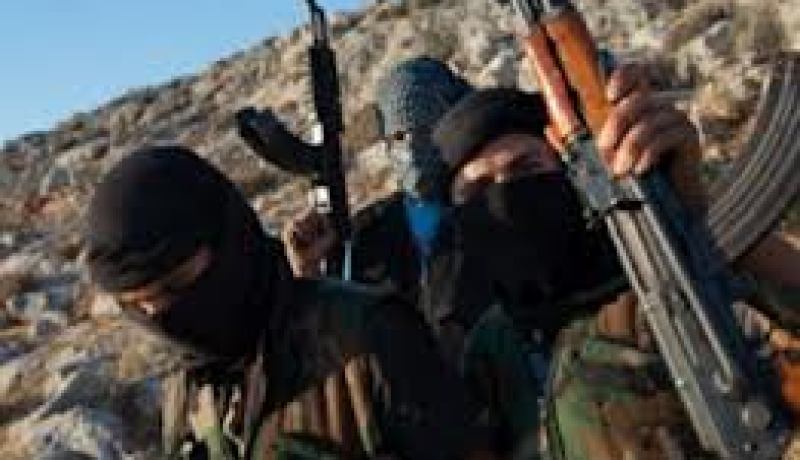 اليمن: مقتل قيادي بارز والقبض على أمير بالقاعدة