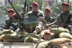 الجيش اللبناني يؤكد أنه سيرد بحزم على مصادر إطلاق النار في طرابلس