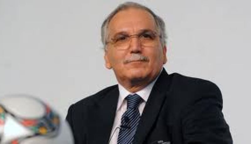 نجوم ريال مدريد وبرشلونة يصابون بكثرة فما بال لاعبينا في المنتخب”