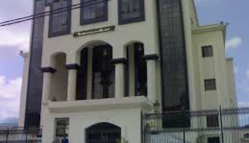 متزوج يهدد متصلا بزوجته بإدخاله الحبس ويسلبه ما يقارب 50 مليون سنتيم