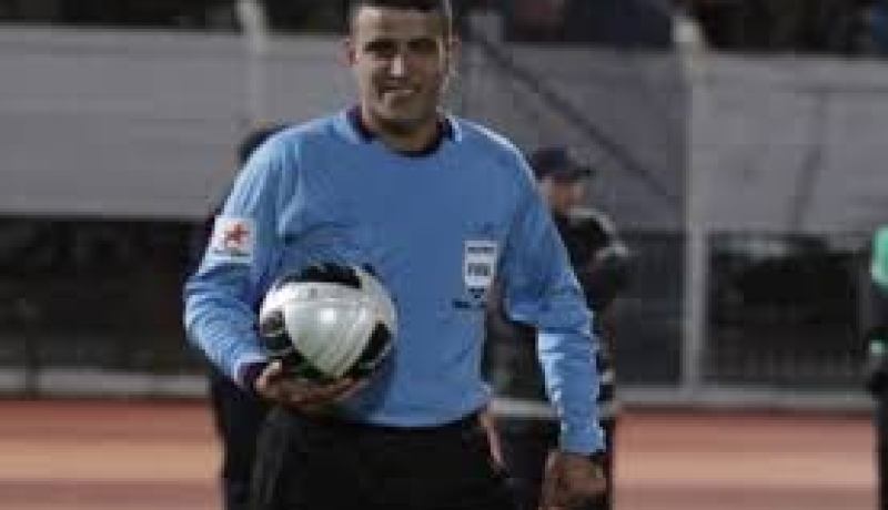 تعيين الحكم الجزائري عبيد شارف لإدارة مباراة كوت ديفوارغينيا