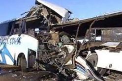 4 قتلى و18 جريحا في حادث اصطدام بين حافلة وشاحنة بالقرب من القنطرة ببسكرة