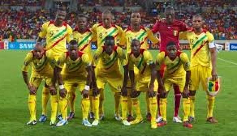 النسور المالية تستعد للجزائر بعيدا عن الانظار