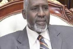 نائب الرئيس السوداني يدعو حملة السلاح للحوار