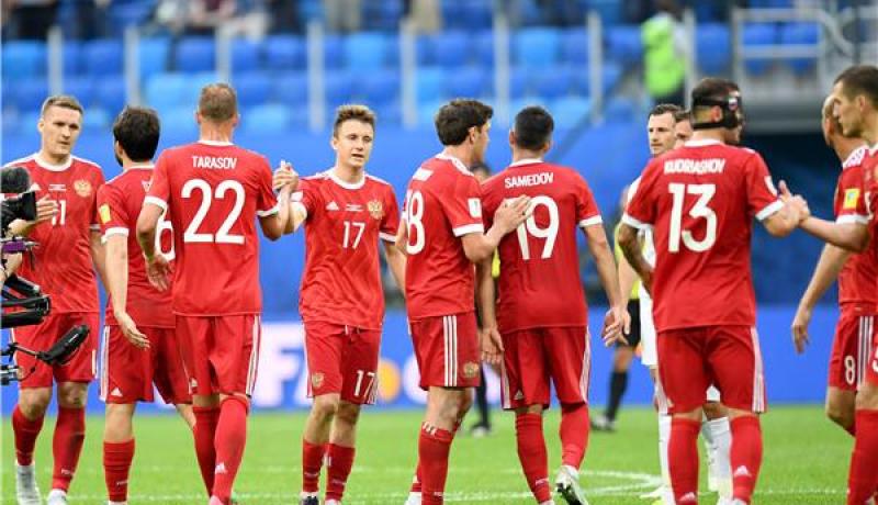روسيا تفوز على نيوزيلندا في افتتاح بطولة كأس القارات