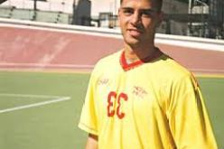 خديس يحصل على وثيقة تسريحه من نصر حسين داي