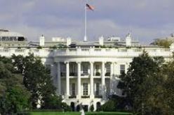 متظاهرون يحتشدون أمام البيت الأبيض للمطالبة بفرض ضوابط على حيازة الأسلحة