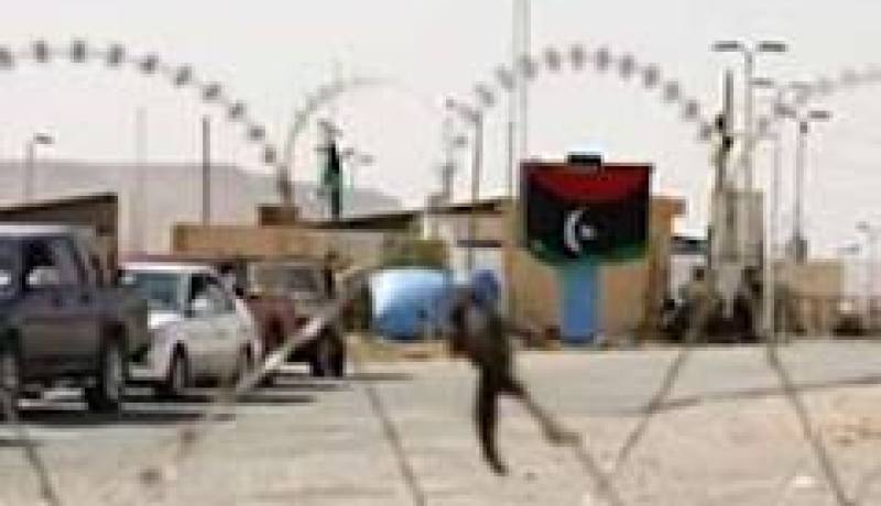 إعادة فتح المعابر الحدودية بين تونس وليبيا