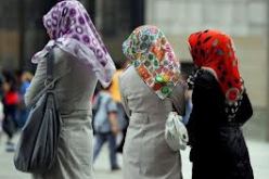 تركيا تسمح للمحاميات بارتداء الحجاب و للأكراد باستخدام لغتهم