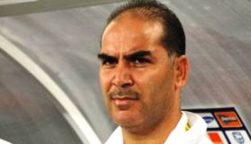 المدرب التونسي يعاين مباريات المنتخب الجزائري