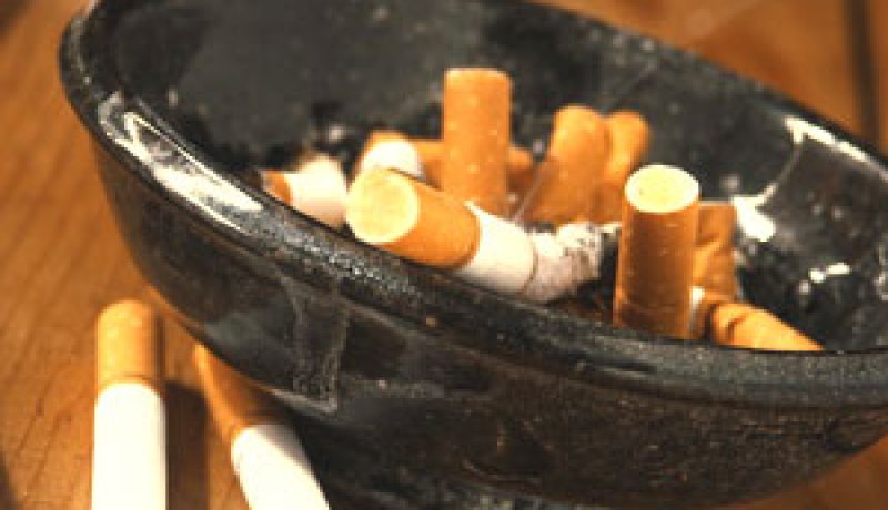 الجزائريون يستهلكون 1,2 مليار علبة تبغ سنويا