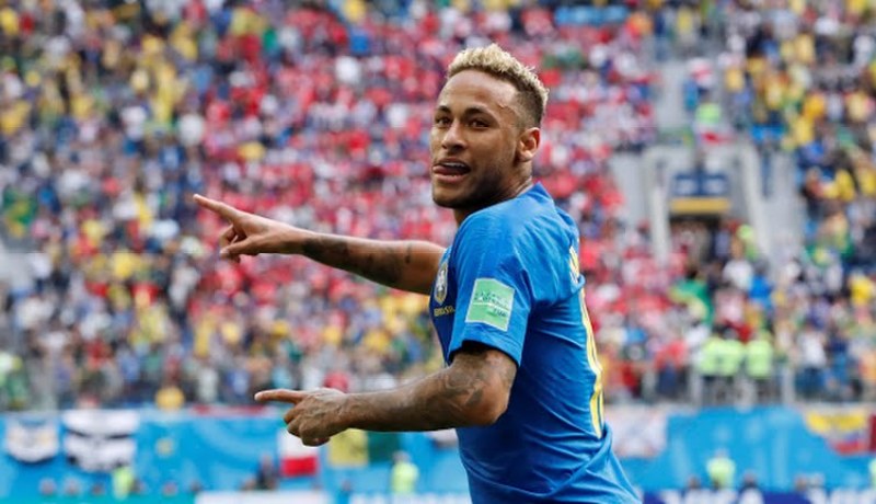 نيمار يحطّم رقم روماريو ويقترب من رونالدو !!