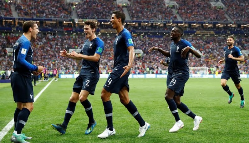 بالصور.. فرنسا تنهي الشوط الأول متفوقة على كرواتيا 