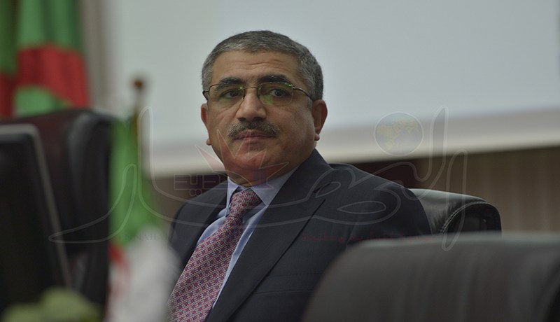 بن طاهر في دورية نحو الغرب