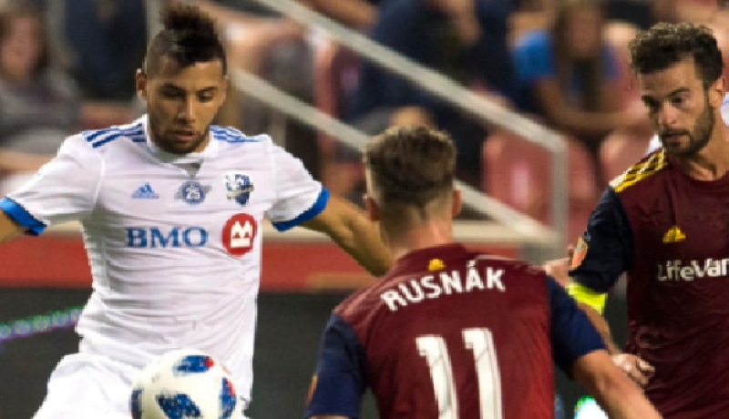 تايدر يقود أمباكت لتعادل هام خارج الديار