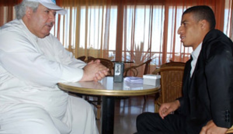 ربط أزمة الراهن العربي بالهوس بالغرب، الناقد الكويتي الدكتور نادر القنة لـ “النهار”:نعيش أزمة تواصل و البحث عن الهوية.. والثقافة التي لا تدفع الأمة الى الأمام ثقافة عبثية