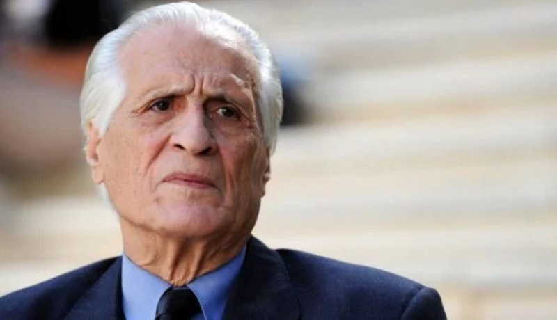 الابراهيمي: “تقدمي في السن ألغى كل طموحاتي.. لكن لم يمنعني من التفاعل مع قضايا وطني”