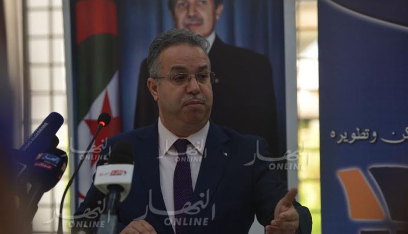 استحداث تطبيق للتواصل مع مكتتبي “عدل”