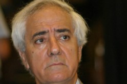 يخلعه طمار..ويجد ملجأ لدى وزير العلاقة مع البرلمان!
