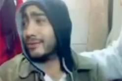 طرد المطرب تامر حسني‮ ‬من‮ ''‬ميدان التحرير‮'' ‬وحرّاسه‮ ‬يطلقون النار‬