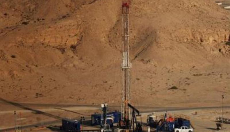رئيس دائرة عن صالح يؤكد وقف عمليات الحفر والتنقيب عن الغاز الصخري بحوض أحنات مؤقتا