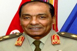 طنطاوي يقبل استقالة الحكومة ويلتزم بإجراء الانتخابات في موعدها