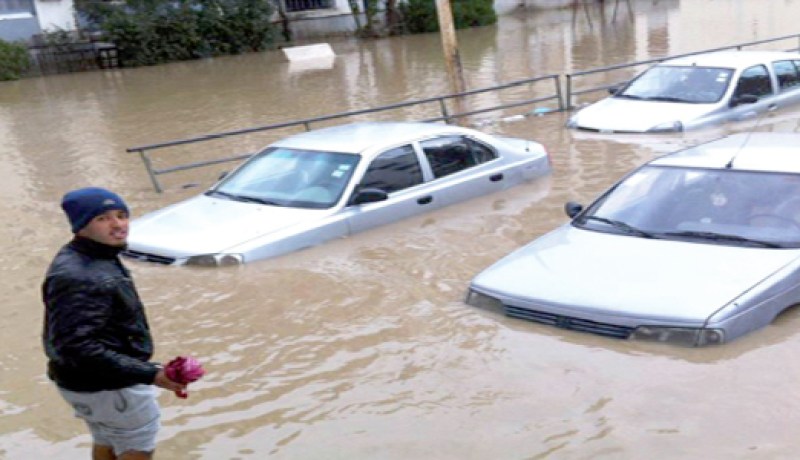 جمعية الإرشاد والإصلاح تنظم قافلة إغاثة لمنكوبي الفيضانات بالطارف