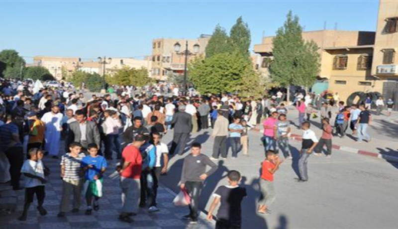 أكثر من 40عائلة بقنطرة القاضي تُطالب بترحيلها بقصر البخاري
