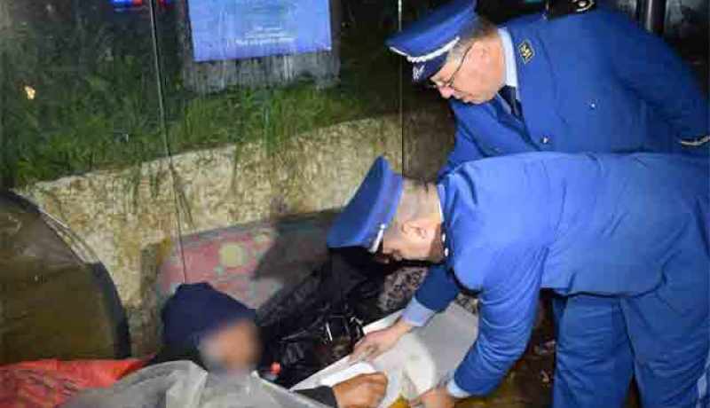 أمن العاصمة يتكفل بـ 25 شخصا بدون مأوى