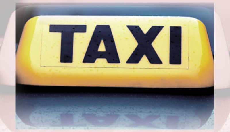 سيارات “طاكسي راديو” تزاحم “الفرود” ببرج بوعريريج