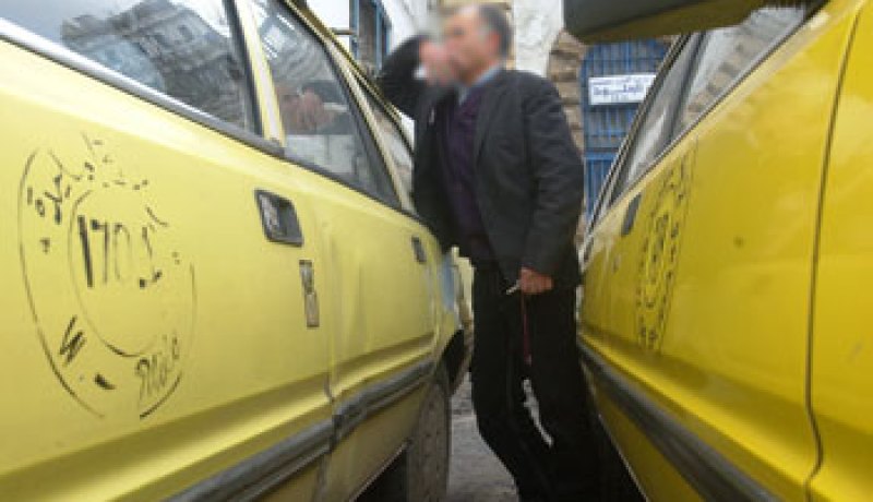 ‮''‬طاكسيور‮'' ‬ينجو من الموت دفاعا عن زبائنه بمستغانم