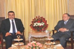 الرئيس بوتفليقة يستقبل رئيس الحكومة التونسي