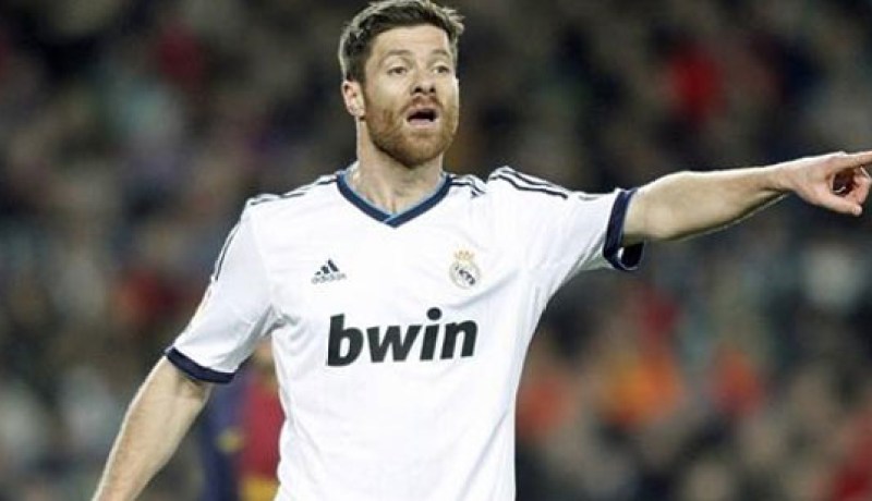 تشابي لا ينوي التمديد مع ريال مدريد…ومورينو ينتظر