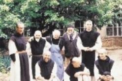 الجنرال إسماعيل العماري أخطر نظيره الفرنسي بمكان تواجد الرهبان فور تحديده