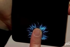 الصين تطلق أول هاتف بماسح بصمة أسفل الشاشة