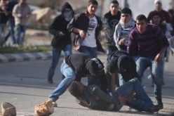 إصابة 5 فلسطينيين برصاص الكيان الصهيوني