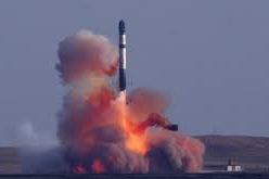 روسيا تُطلق صواريخ باليستية بقدرة نووية