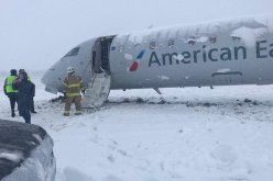 إلغاء مئات الرحلات الجوية بالولايات المتحدة بسبب العواصف القوية