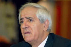 صحفي من التلفزيون عضوا بالجائزة الجزائرية للجودة