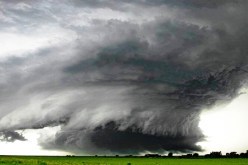 ارتفاع الحرارة في‮ ‬العالم وتنبؤات بكثرة الأعاصير والفيضانات