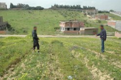 عقيد مزيف يقود شبكة للنصب على فلاحين لتموين ثكنات وهمية في تيبازة