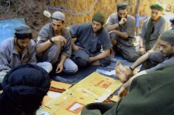 جامعي‮ ‬ورعية تونسي‮ ‬يجندان انتحاريين ‮ ‬من المسيلة لدعم الجماعات السلفية بالخارج