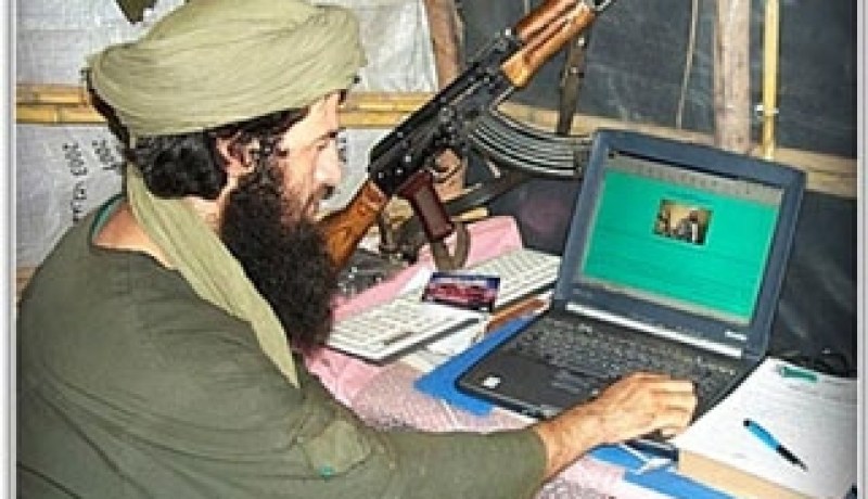 الشروع في تزويد قاعات الأنترنت بكاميرات وسجلات