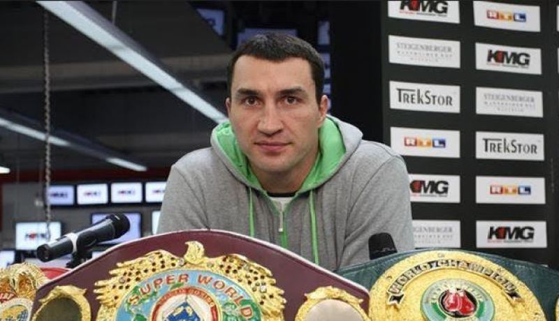 الأكراني “فلاديمير كليتشكو” يعتزل الملاكمة